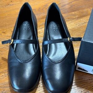 Naturalizer Elina Black Leather ballet Mary Jane Flats NEW in box NWT 9.5